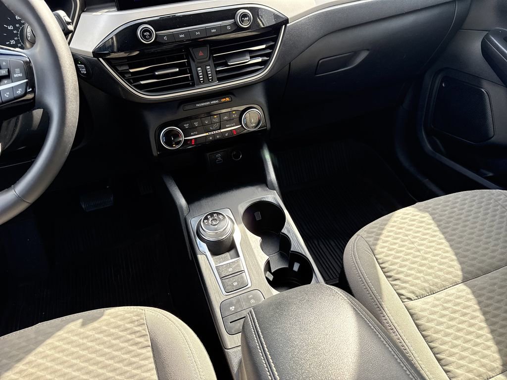 Used 2022 Ford Escape SE w/ Convenience Package image 15