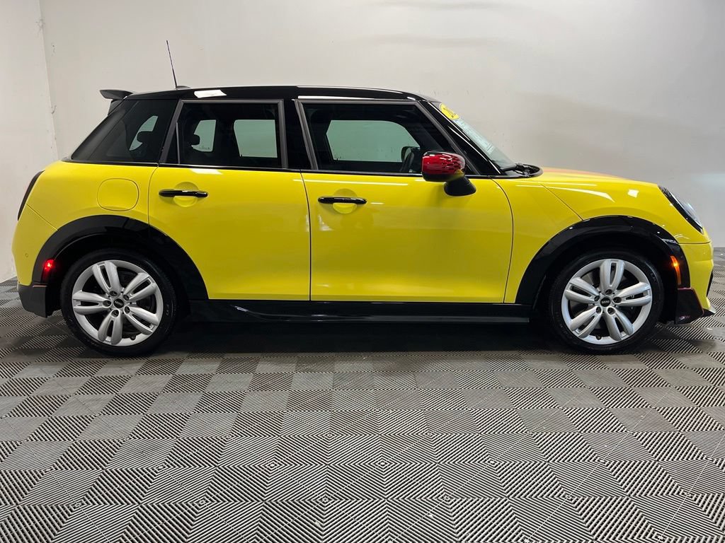Used 2025 MINI Cooper S FWD image 4