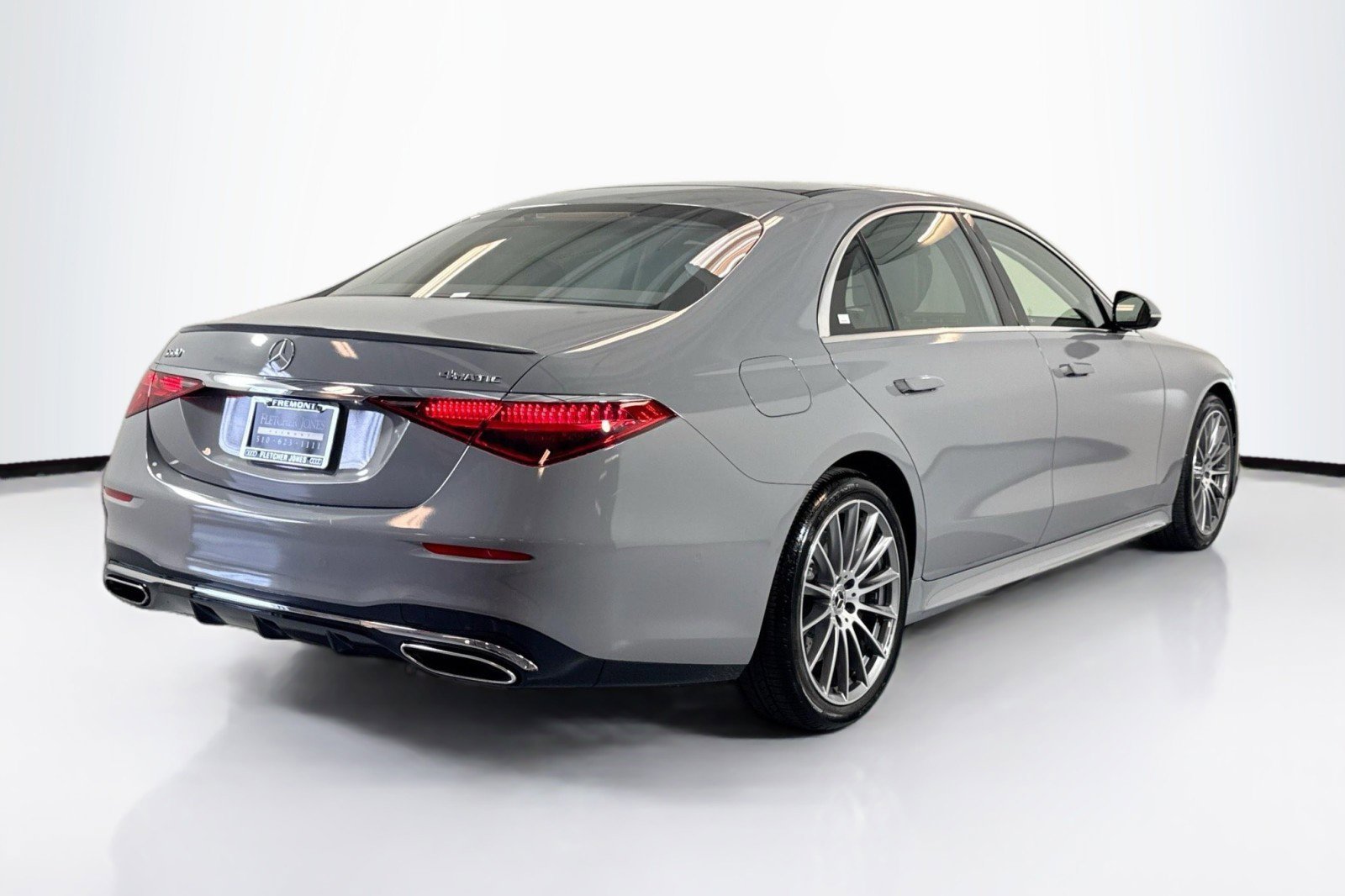 Certified 2025 Mercedes-Benz S 580 4MATIC Sedan image 5