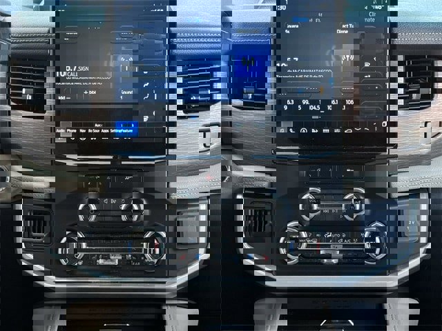 Used 2024 Ford Expedition Limited image 17