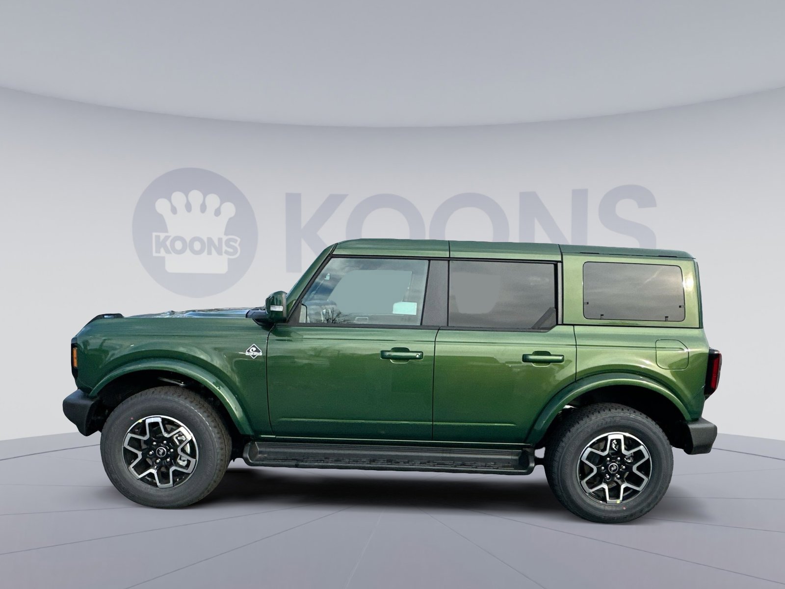 New 2025 Ford Bronco Outer Banks image 2