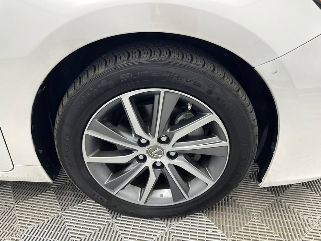 Used 2018 Lexus ES 300h w/ Luxury Package FWD image 14