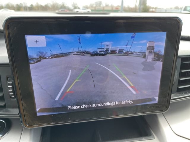 Used 2023 Ford Explorer XLT image 37