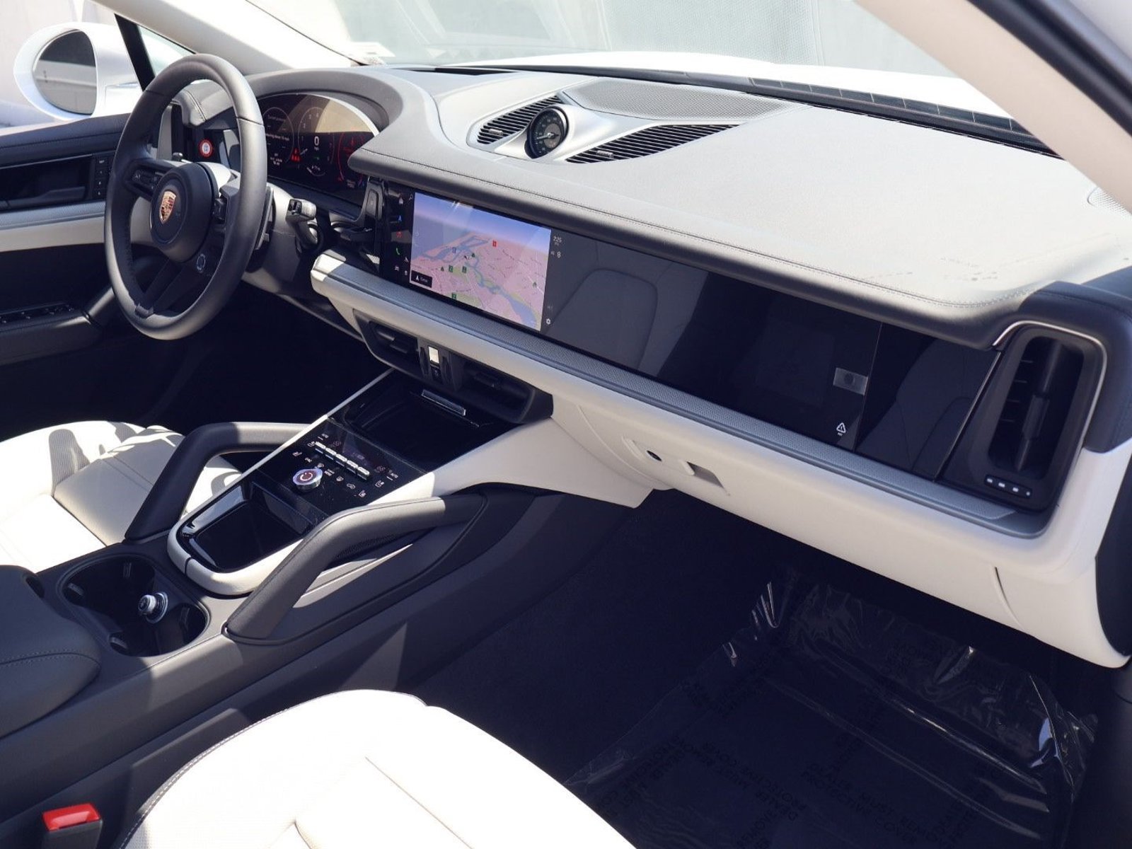 New 2026 Porsche Cayenne S AWD/4WD image 25