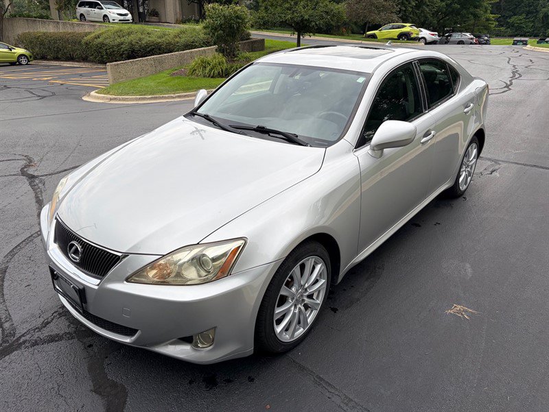 Used 2007 Lexus IS 250 AWD w/ Preferred Accessory Pkg image 32