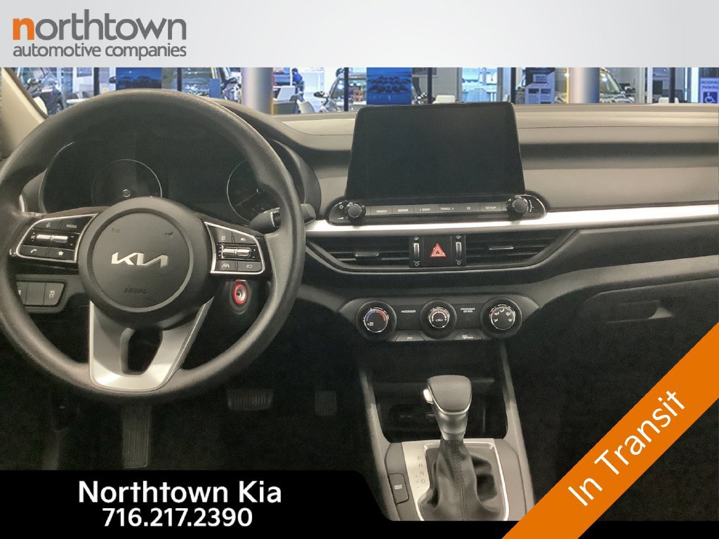 Used 2024 Kia Forte LXS w/ LXS Technology Package FWD image 10