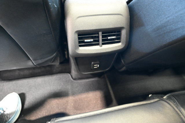 Used 2024 Chevrolet Equinox RS FWD image 26