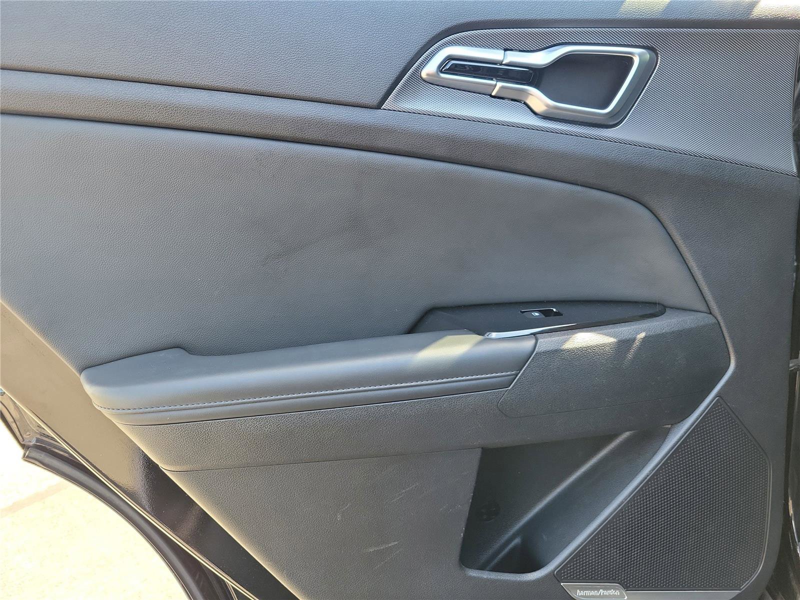 Used 2023 Kia Sportage SX FWD image 16