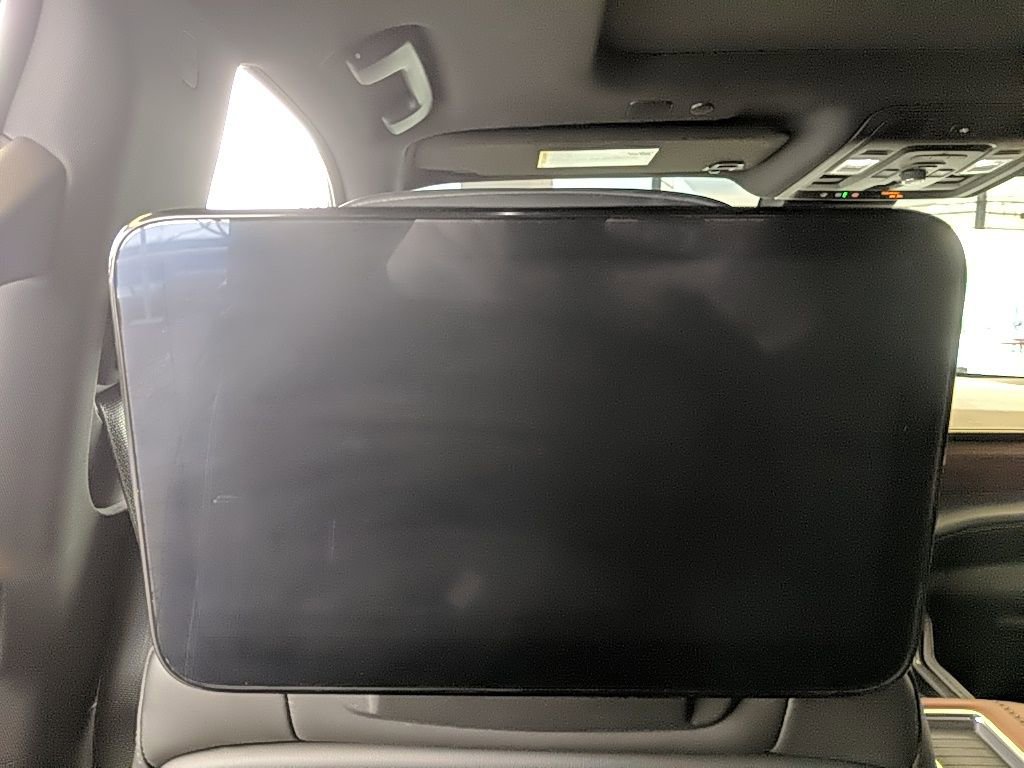 Used 2023 GMC Yukon Denali Ultimate image 19