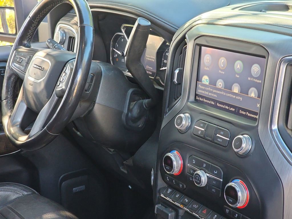 Used 2021 GMC Sierra 3500 Denali w/ Denali Ultimate Package image 17