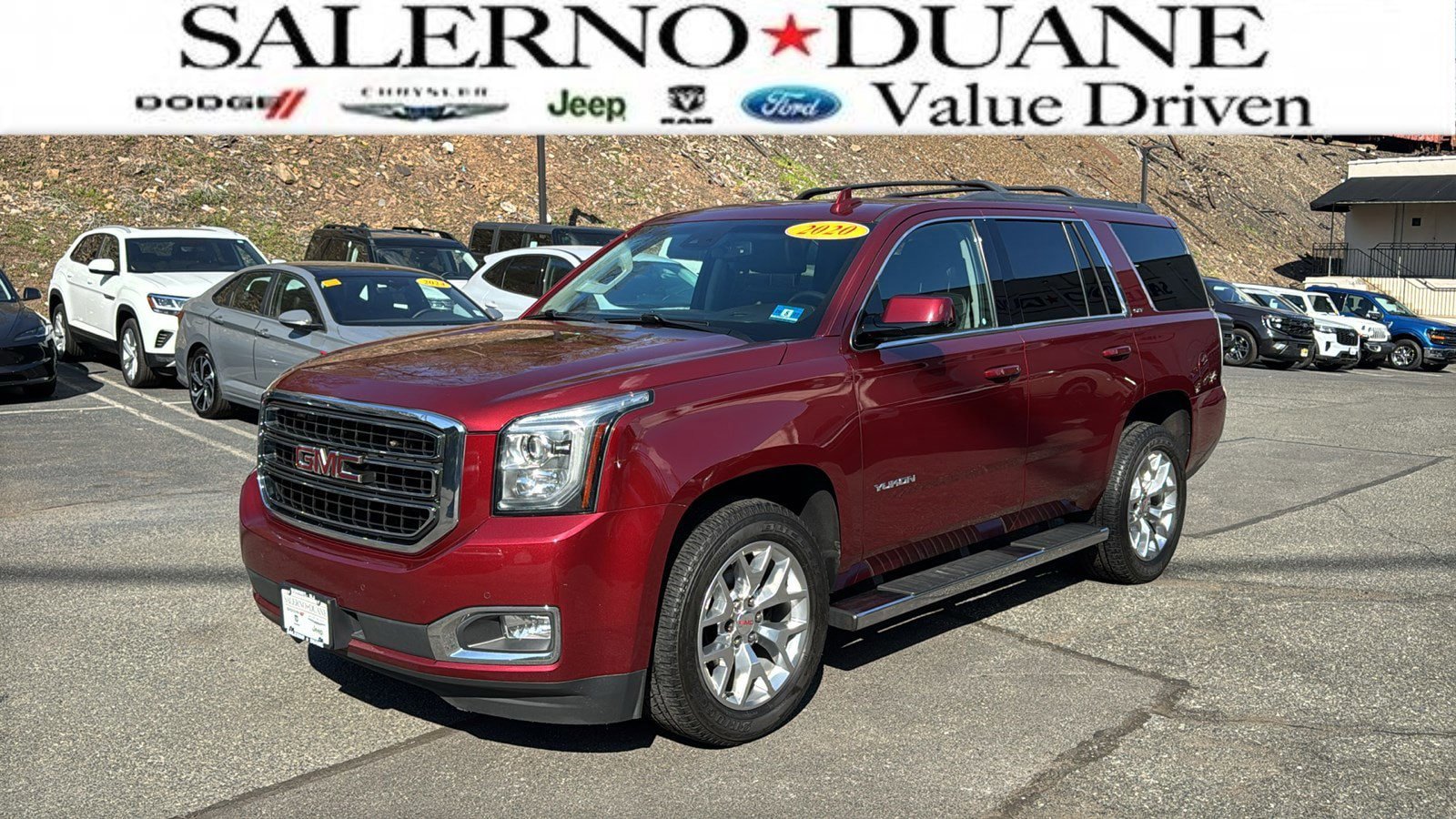 Used 2020 GMC Yukon SLT w/ Open Road Package AWD/4WD image 1
