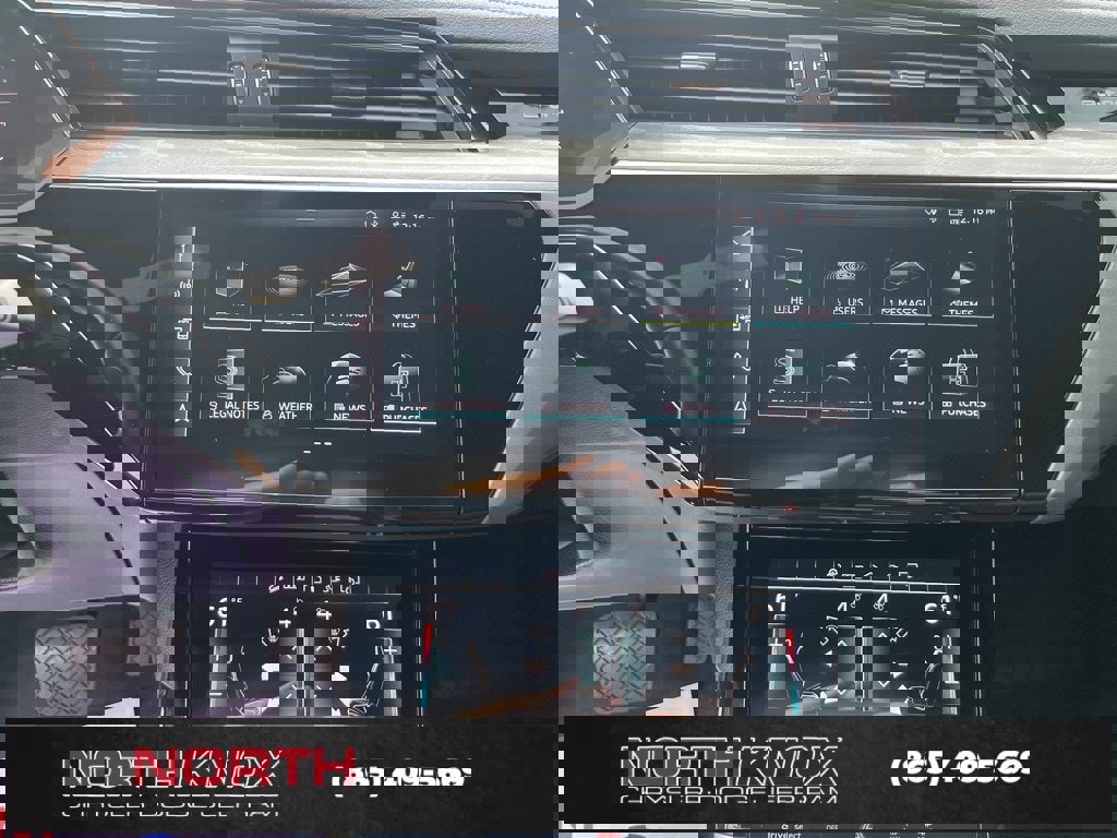 Used 2023 Audi e-tron Premium Plus w/ Premium Plus Package image 9