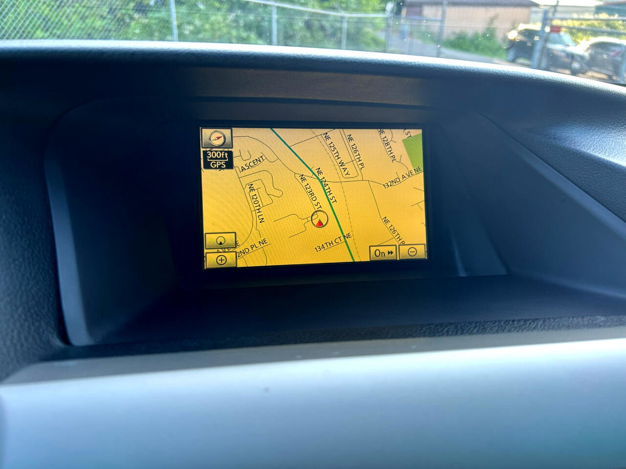 Used 2010 Lexus RX 450h AWD image 9