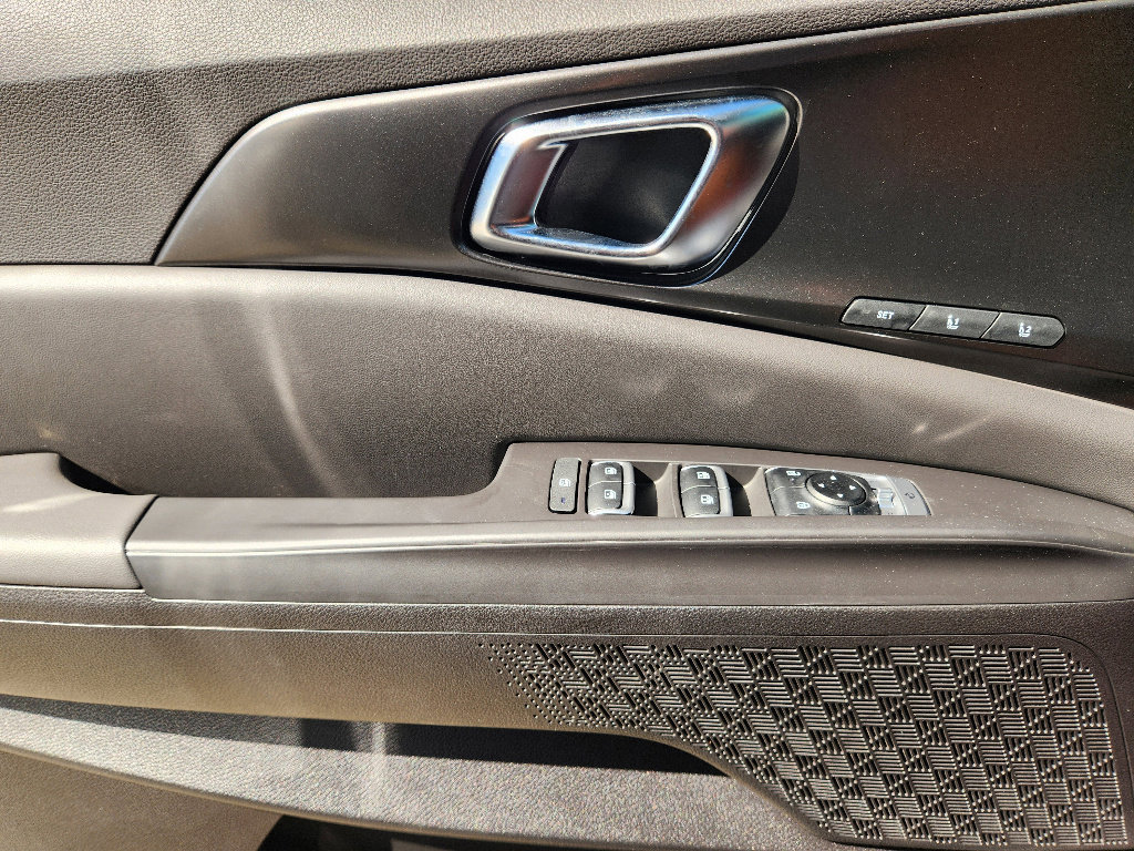 New 2026 Kia Carnival SX w/ SX Dark Edition Package image 38