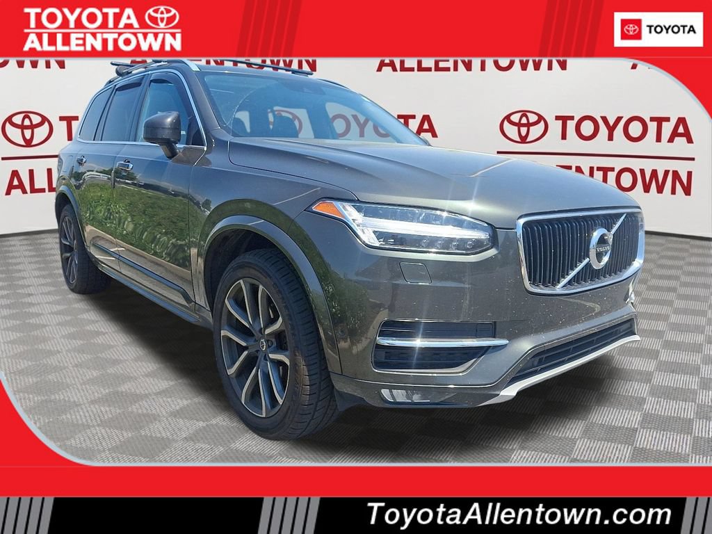 Used 2018 Volvo XC90 T6 Momentum w/ Convenience Package AWD/4WD image 1