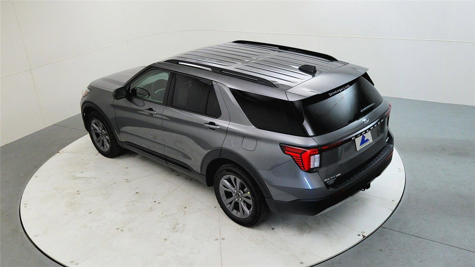 New 2026 Ford Explorer Active image 15