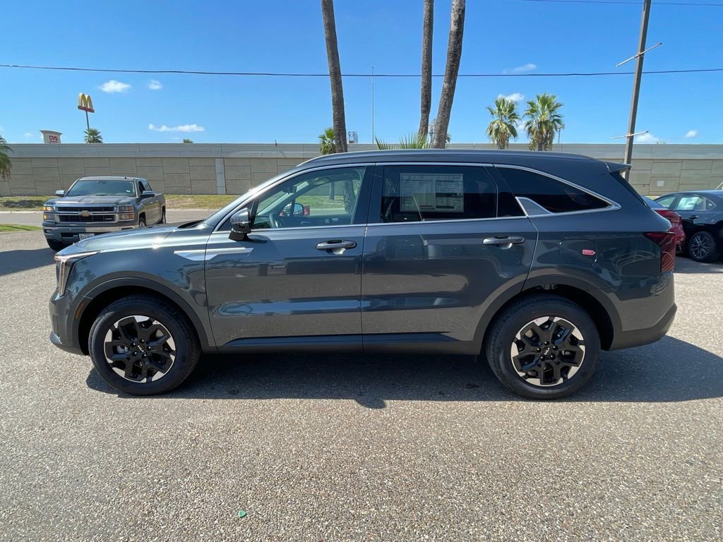 New 2025 Kia Sorento S w/ Panoramic Sunroof Package image 3