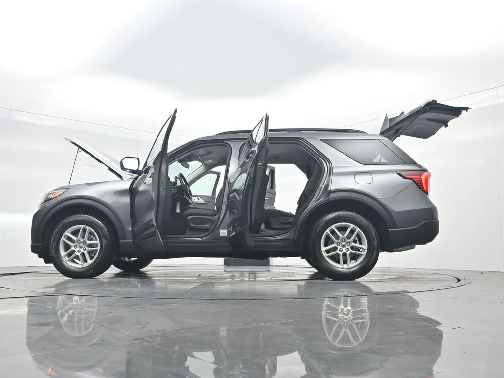 New 2026 Ford Explorer Active image 51