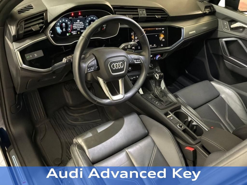 Used 2023 Audi Q3 2.0T Premium w/ Black Optic Sport Package AWD/4WD image 18