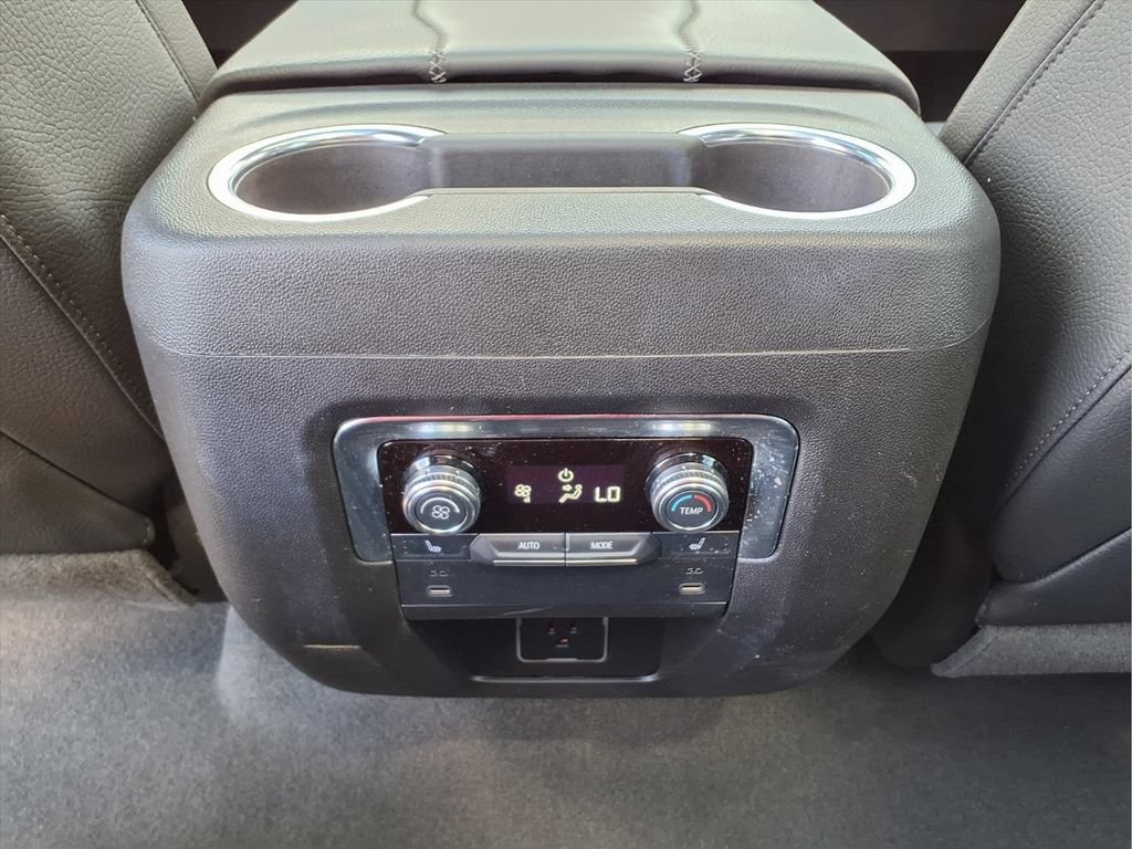 Certified 2026 GMC Yukon XL Denali w/ Sun & Power Step Package AWD/4WD image 27