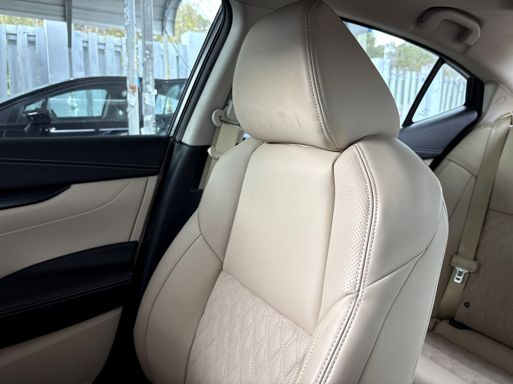 Used 2023 Nissan Maxima Platinum w/ Sport Mat Group image 6