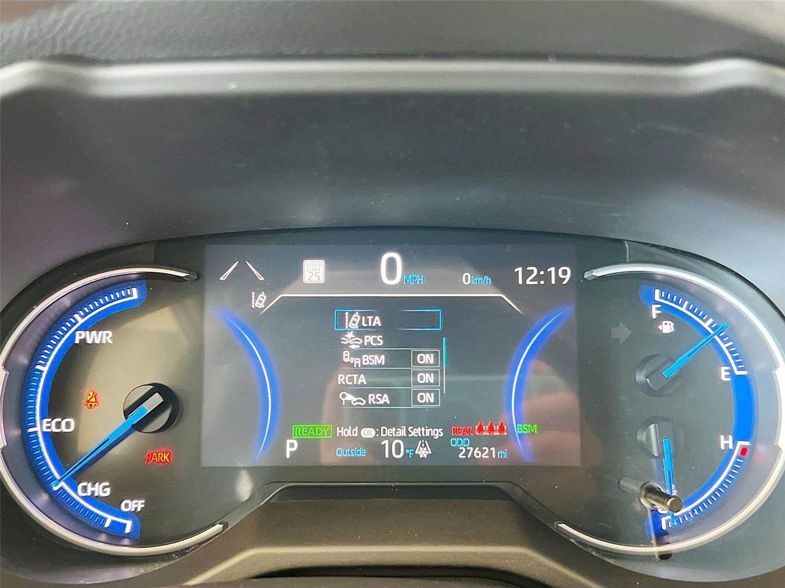 Used 2025 Toyota RAV4 XLE image 6