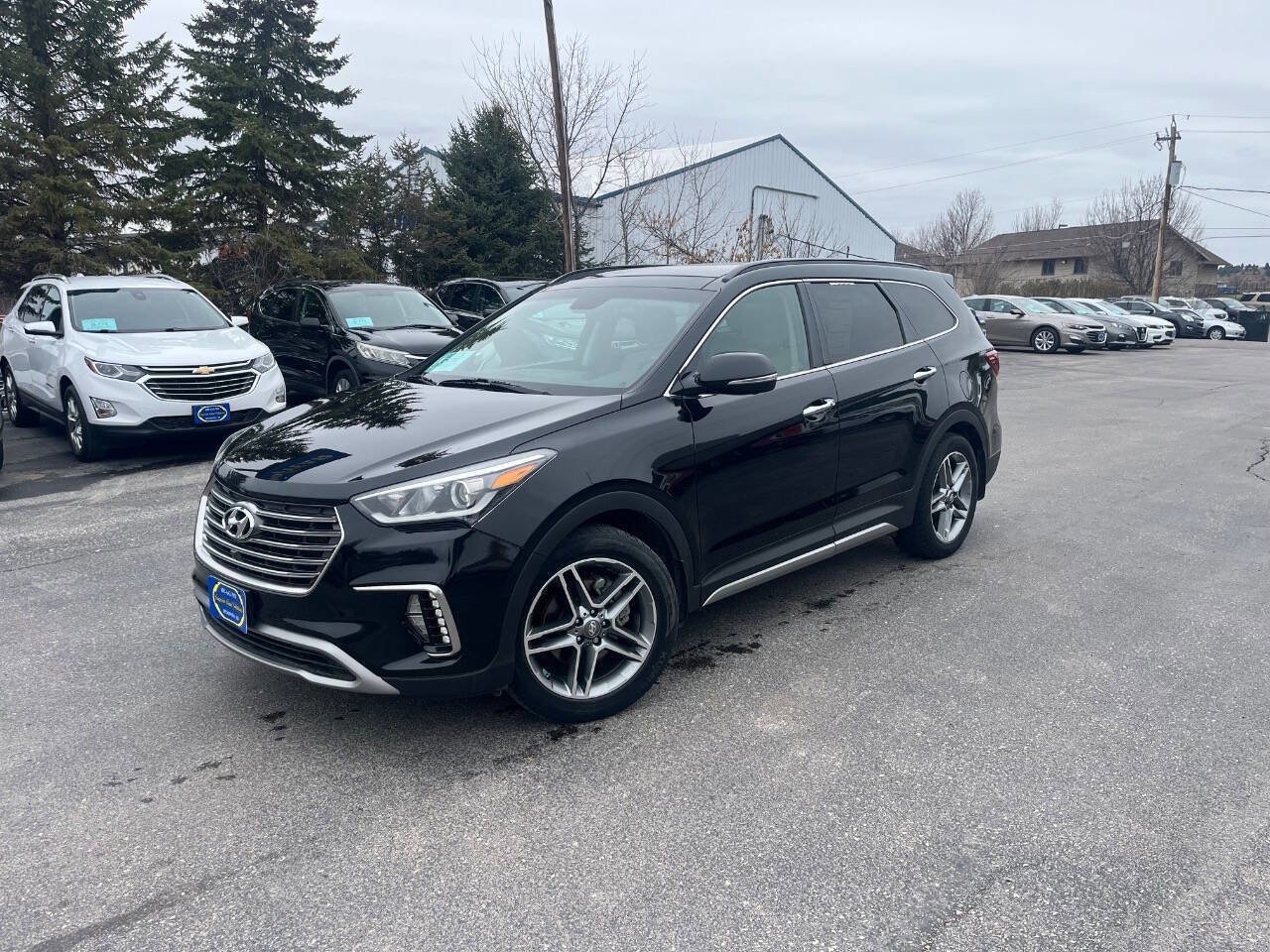 Used 2019 Hyundai Santa Fe XL image 2
