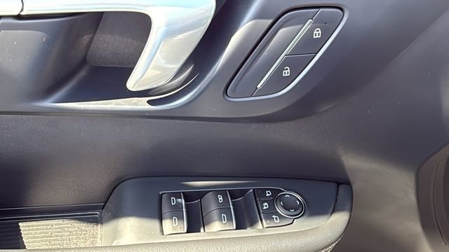 Used 2025 Buick Enclave Sport Touring FWD image 12