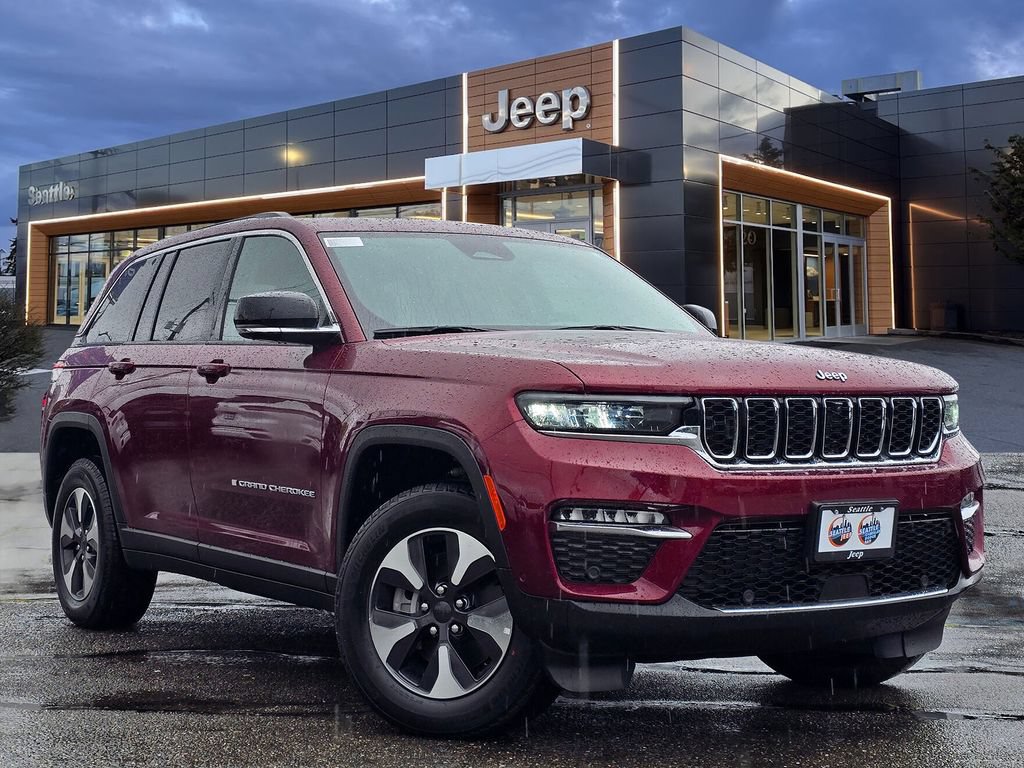 New 2024 Jeep Grand Cherokee Limited 4xe w/ Luxury Tech Group II