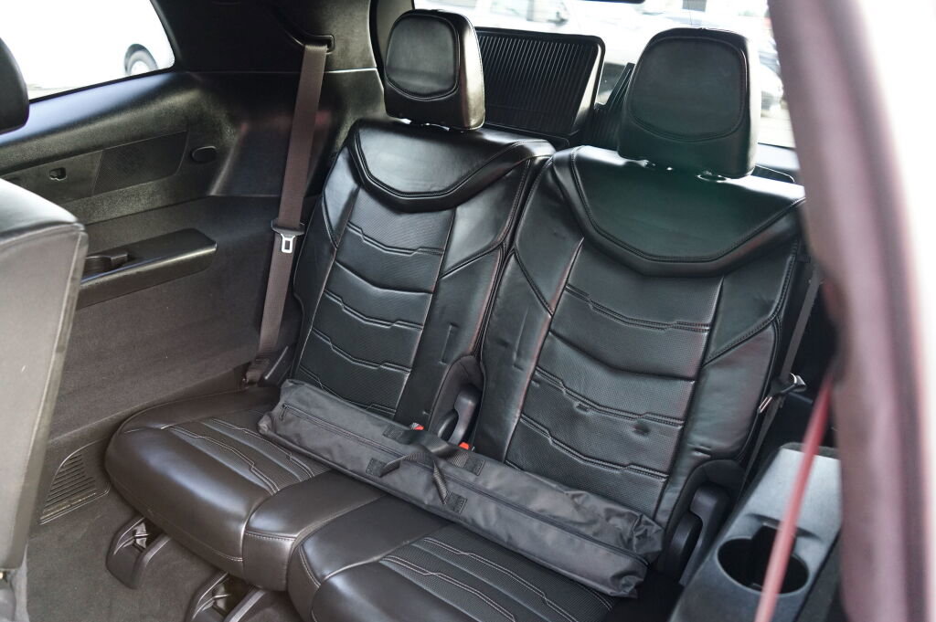 Used 2020 Cadillac XT6 Premium Luxury w/ Platinum Package image 14