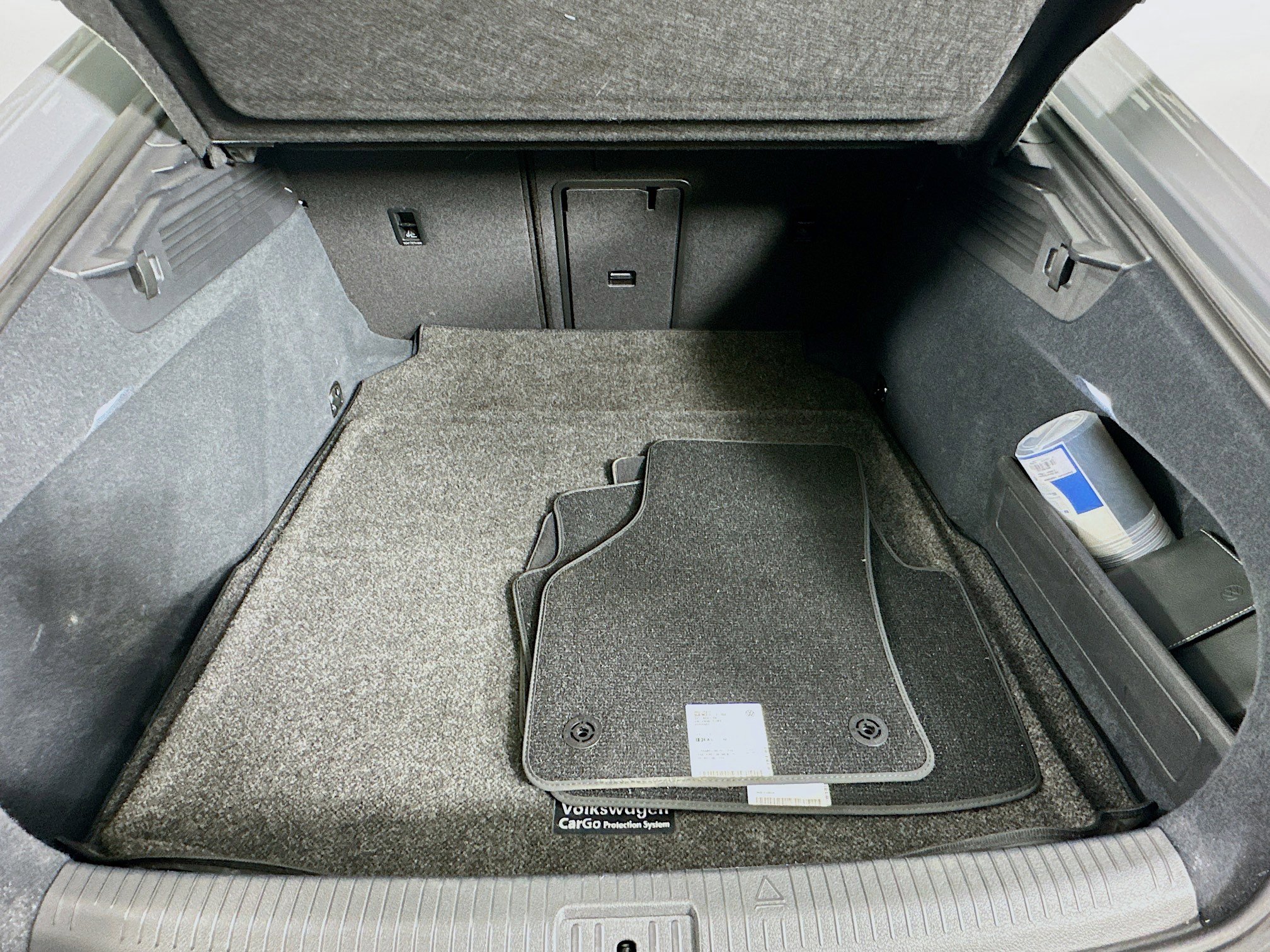 Used 2023 Volkswagen Arteon SEL Premium image 29