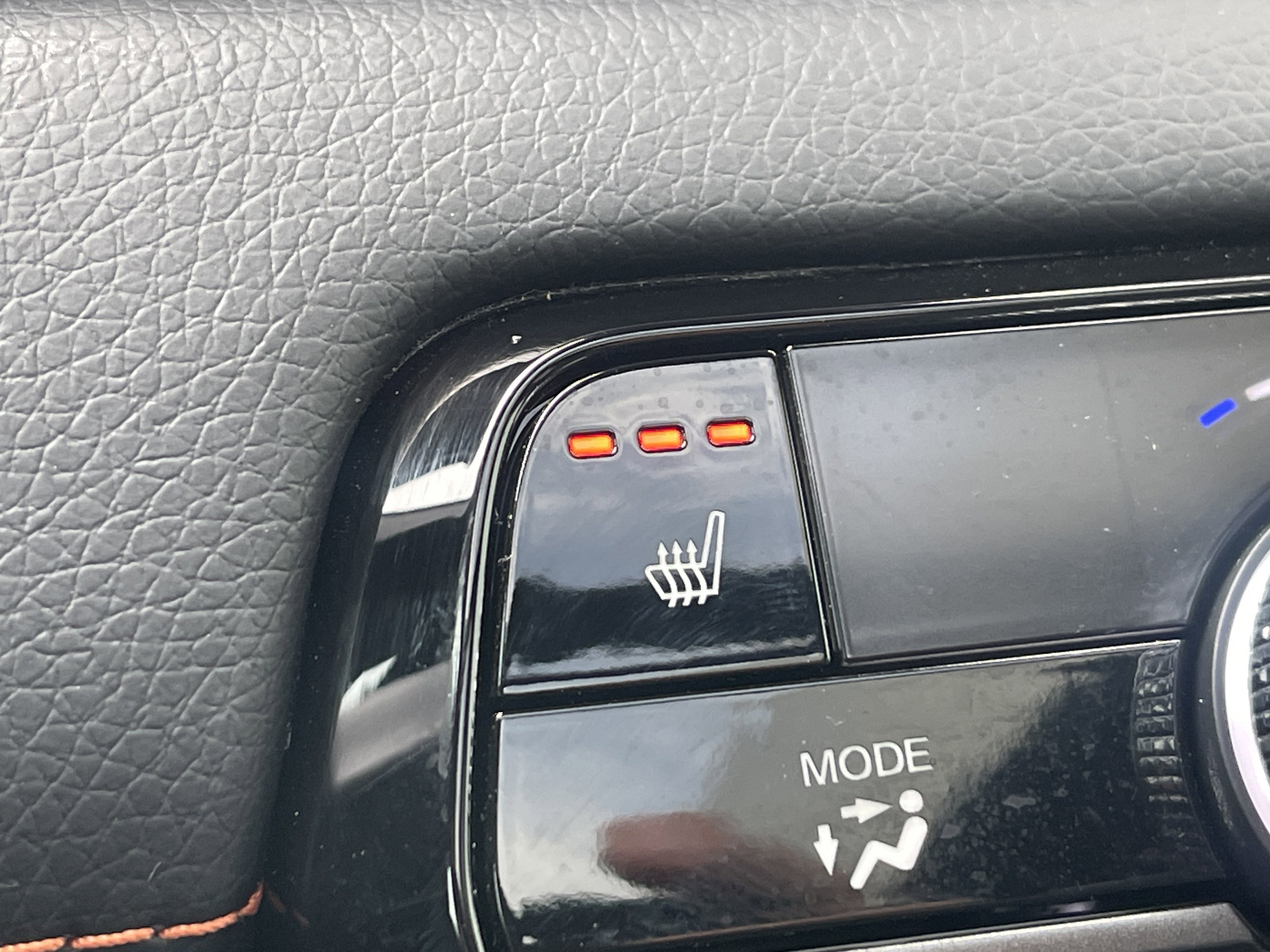 Certified 2024 Honda Pilot TrailSport image 25