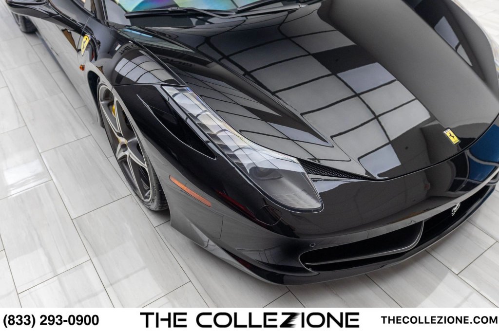 Used 2015 Ferrari 458 Spider RWD image 2