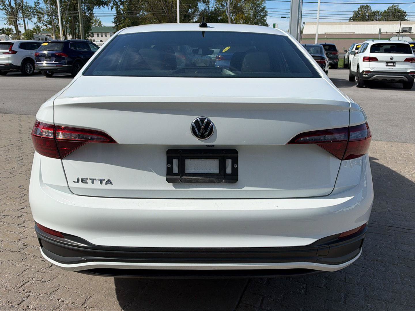 Used 2024 Volkswagen Jetta Sport FWD image 5