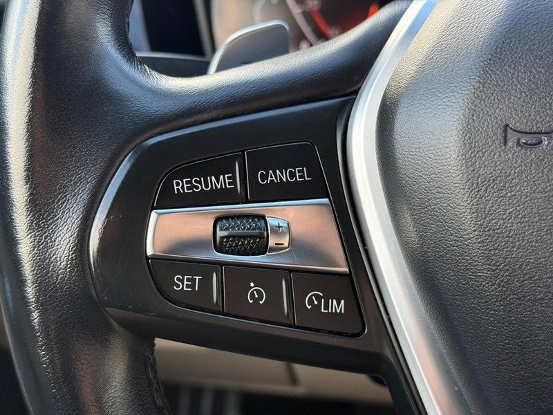 Used 2019 BMW 330i xDrive Sedan w/ Convenience Package image 20
