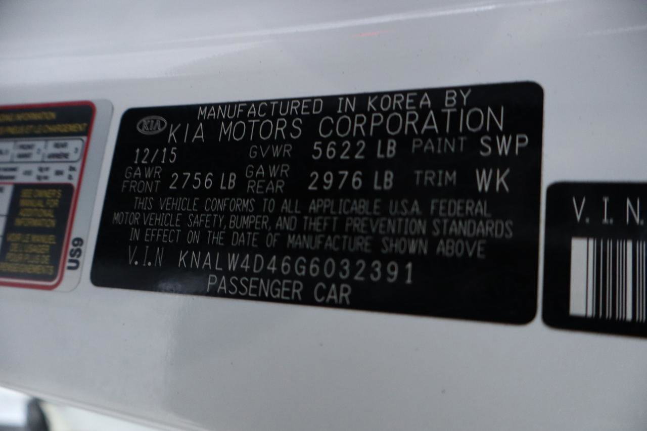 Used 2016 Kia K900 Luxury image 41