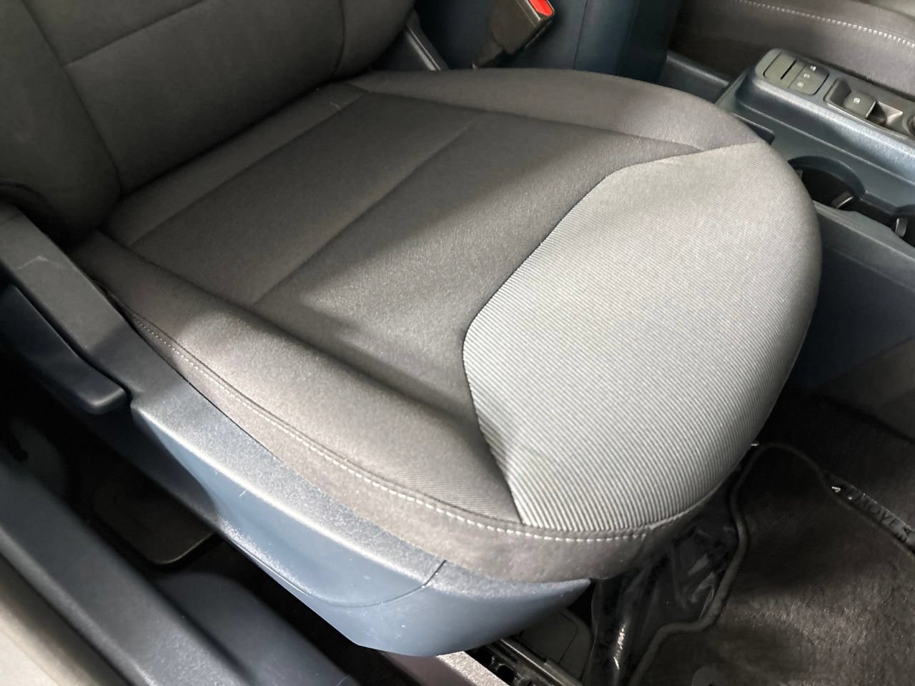 Used 2022 Ford Maverick XL FWD image 28