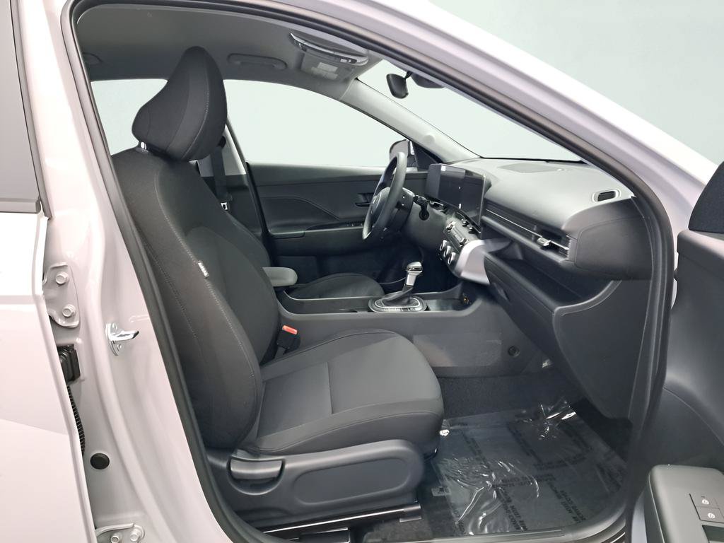 New 2026 Hyundai Kona SE AWD/4WD image 16