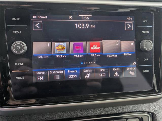 Used 2022 Volkswagen Atlas Cross Sport SE image 12