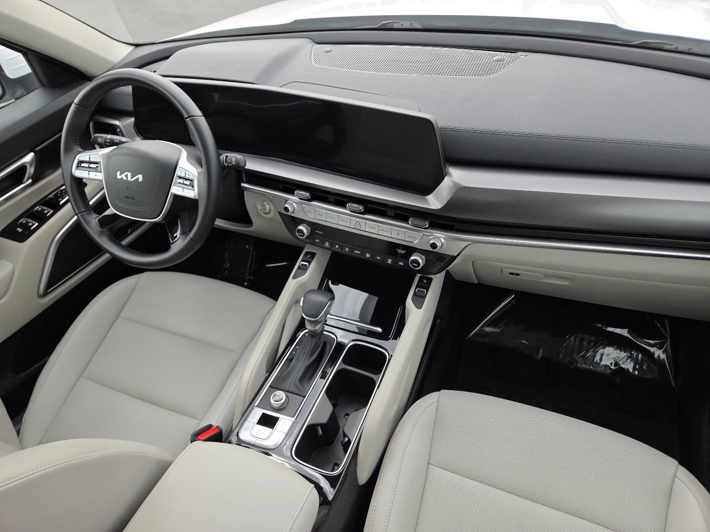 Used 2025 Kia Telluride S image 20