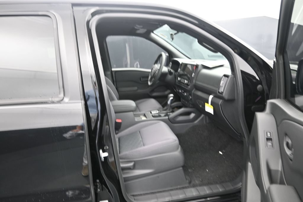 New 2026 Nissan Frontier SV w/ All-Weather Content Package AWD/4WD image 27