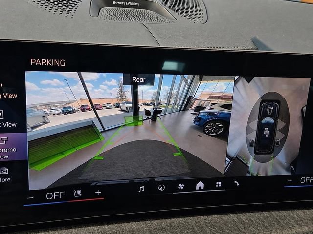 New 2026 BMW ALPINA XB7 AWD/4WD image 27