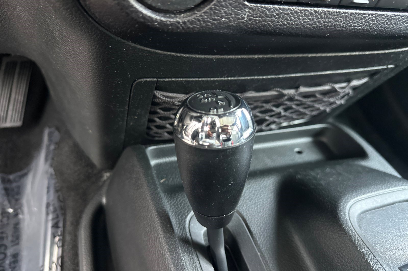 Used 2017 Jeep Wrangler 75th Anniversary image 36