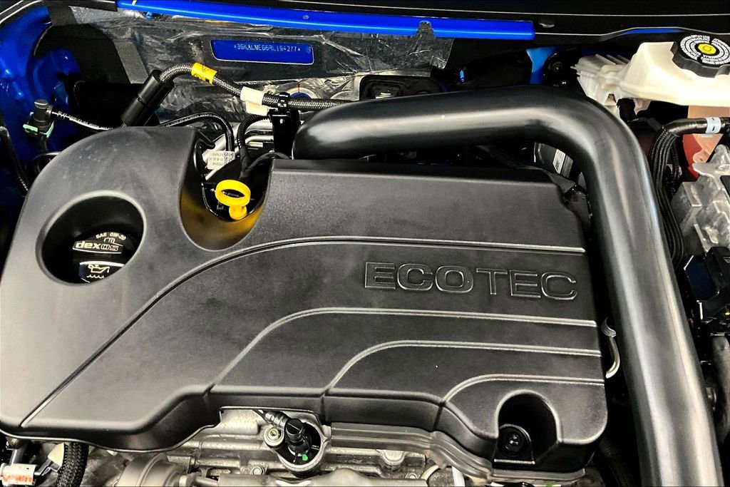 Used 2024 GMC Terrain SLE w/ Driver Convenience Package image 33