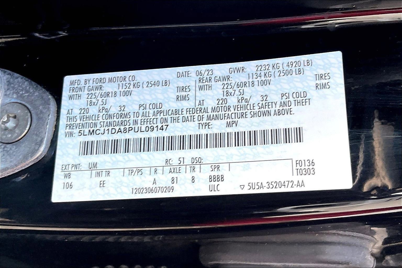 Used 2023 Lincoln Corsair AWD image 38