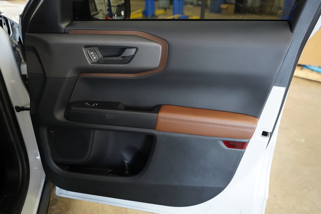 New 2026 Ford Bronco Sport Outer Banks w/ Outer Banks Tech Package+ AWD/4WD image 20