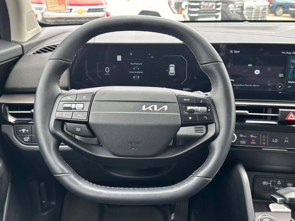 Certified 2026 Kia Sportage SX FWD image 25