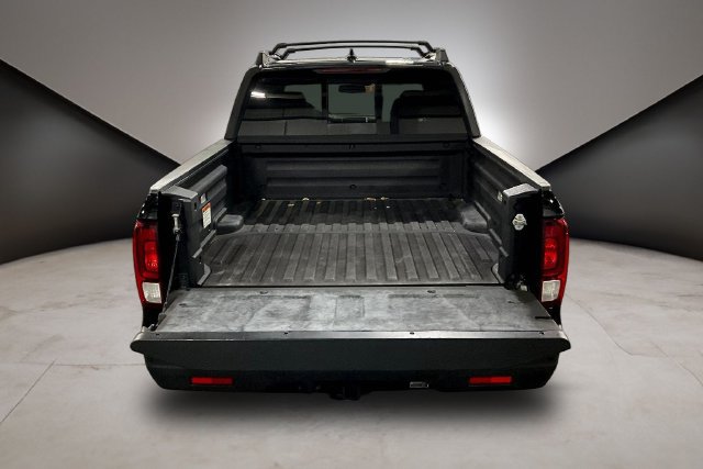 Used 2020 Honda Ridgeline Black Edition image 7
