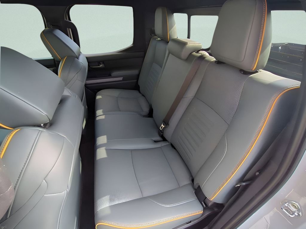 Used 2025 Toyota Tacoma Trailhunter image 13