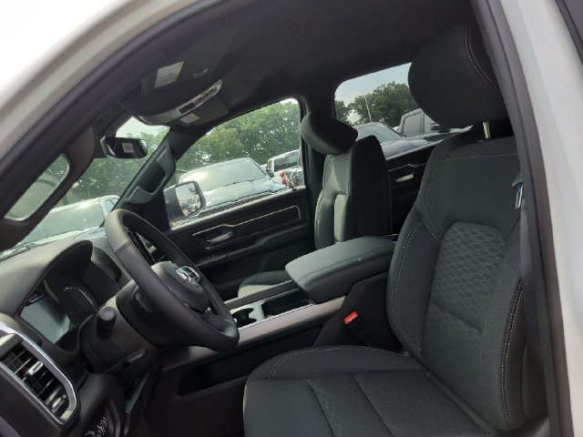 New 2026 RAM 1500 Big Horn AWD/4WD image 16